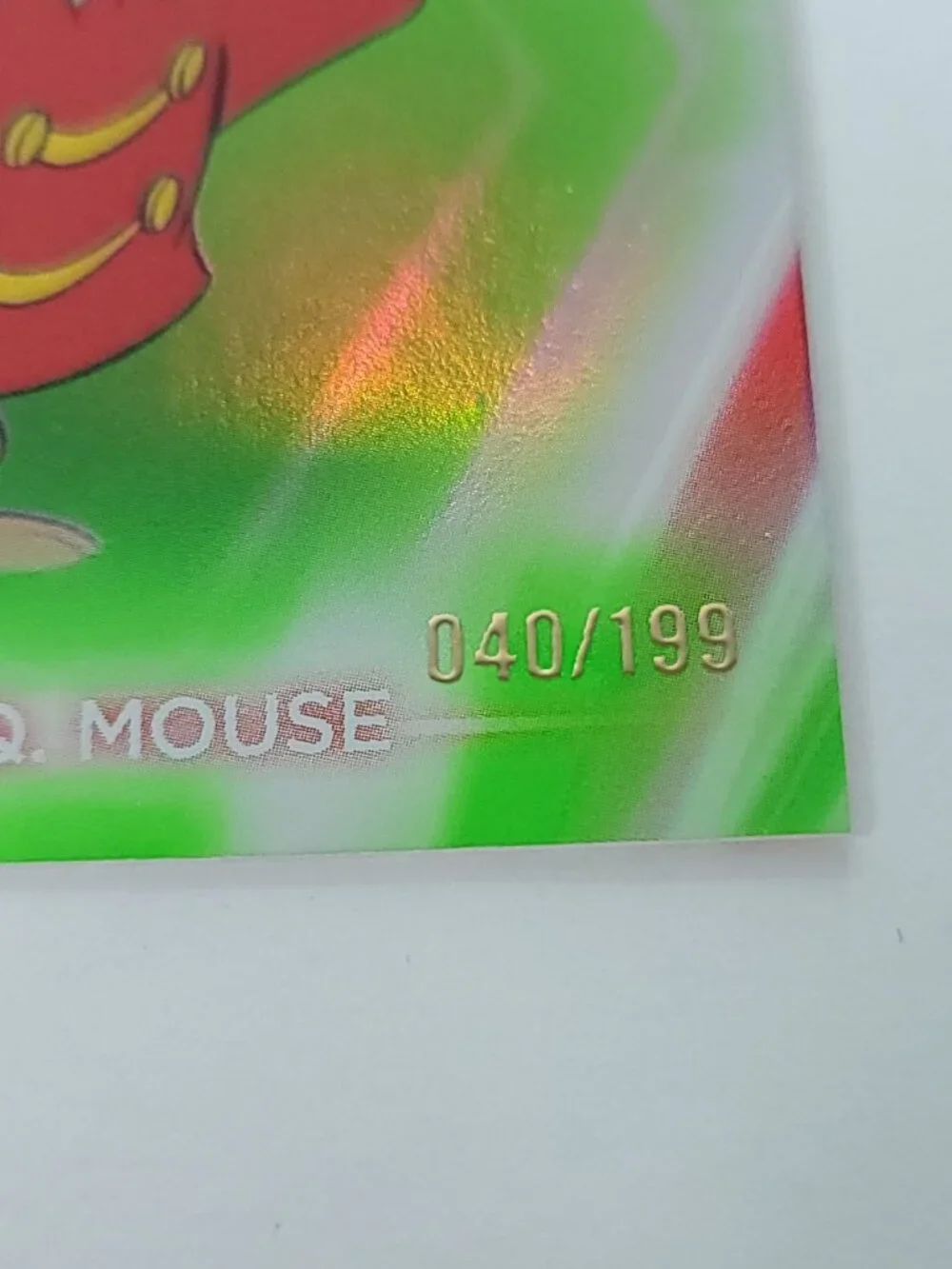 Timothy Q Mouse Topps 2026 Disney Neon Holo Parallel Refractor Limited 040/199 - Picture 2 of 4